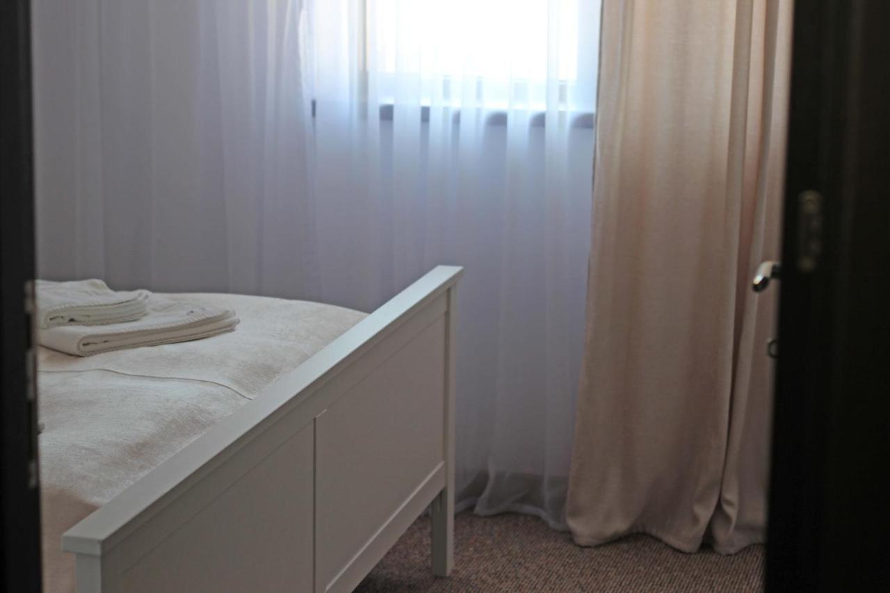 Pensiunea Casa Iorgovanul Urseni Mosnita Noua Exteriér fotografie
